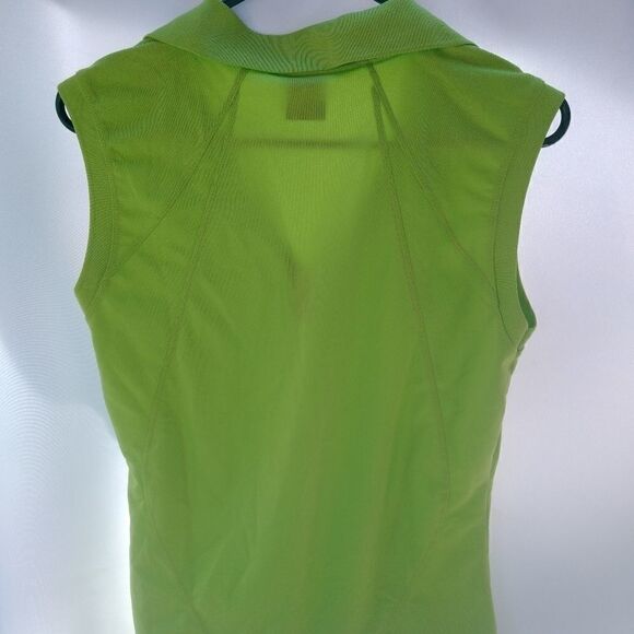 Nike performance top  - Picture 2 of 3